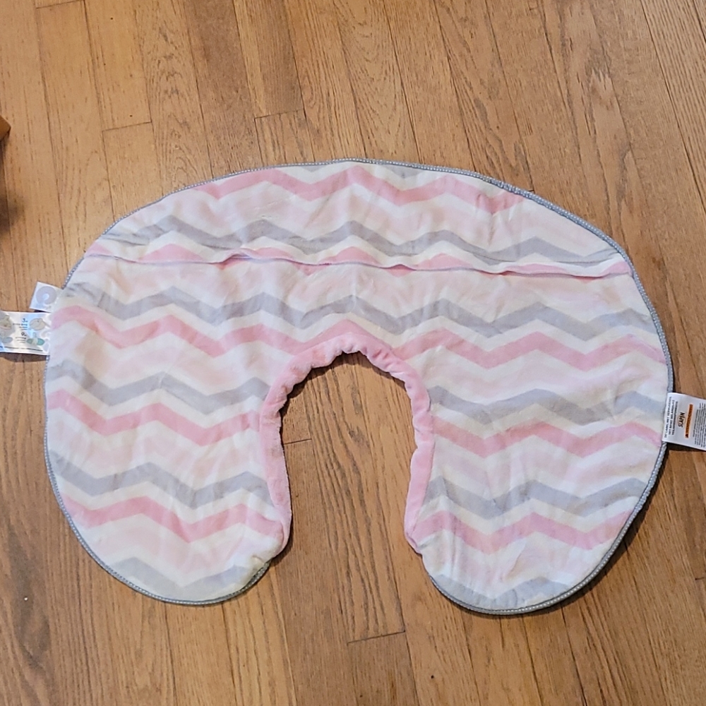 Boppy Cover - Like New!